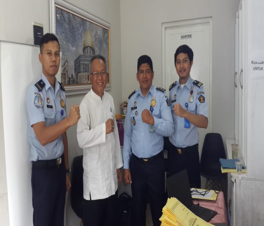 Baitul Hikmah BSD Kolaborasi dengan Kantor Imigrasi Layani Eazy Passport